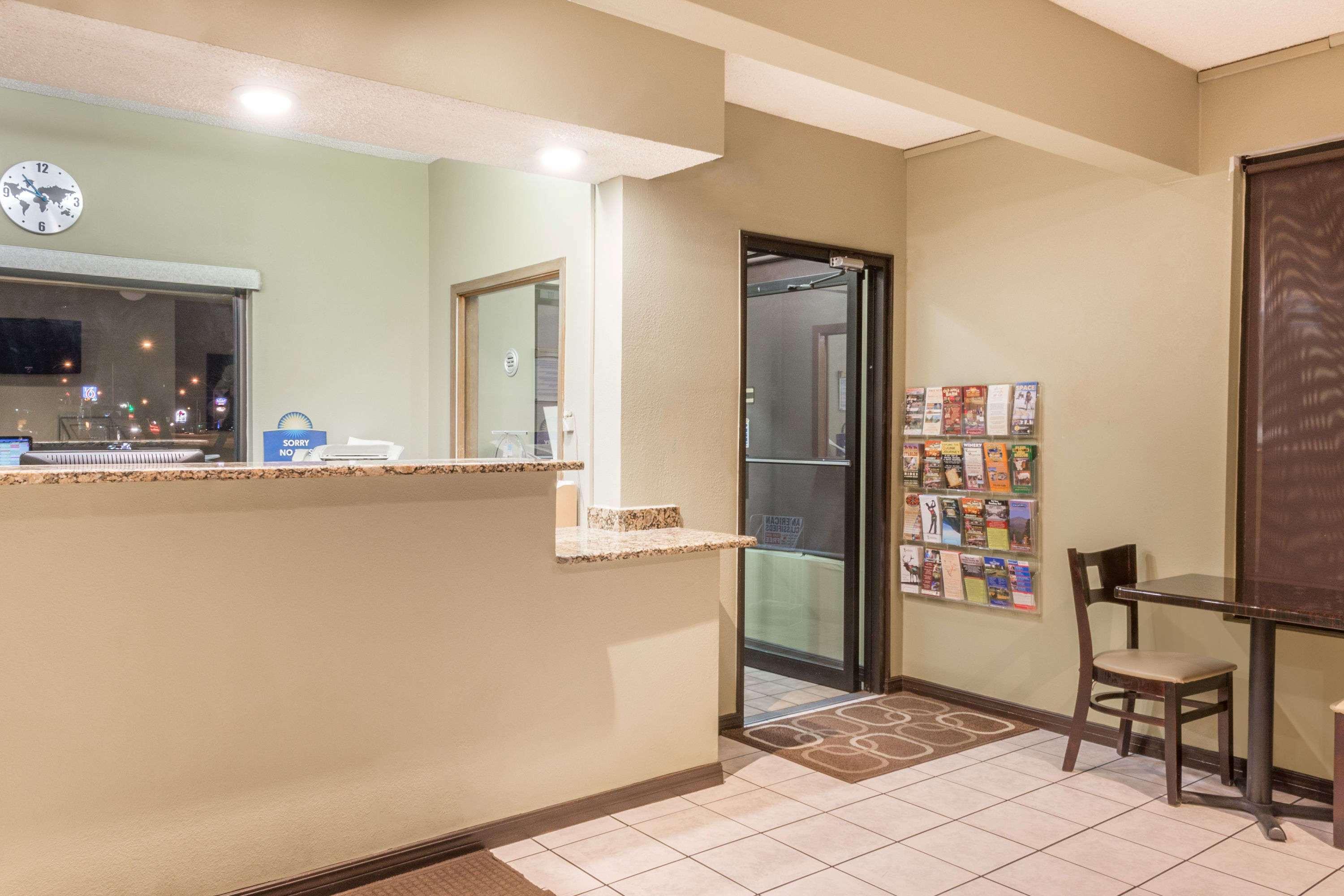 Days Inn By Wyndham Alamogordo White Sands Exterior foto