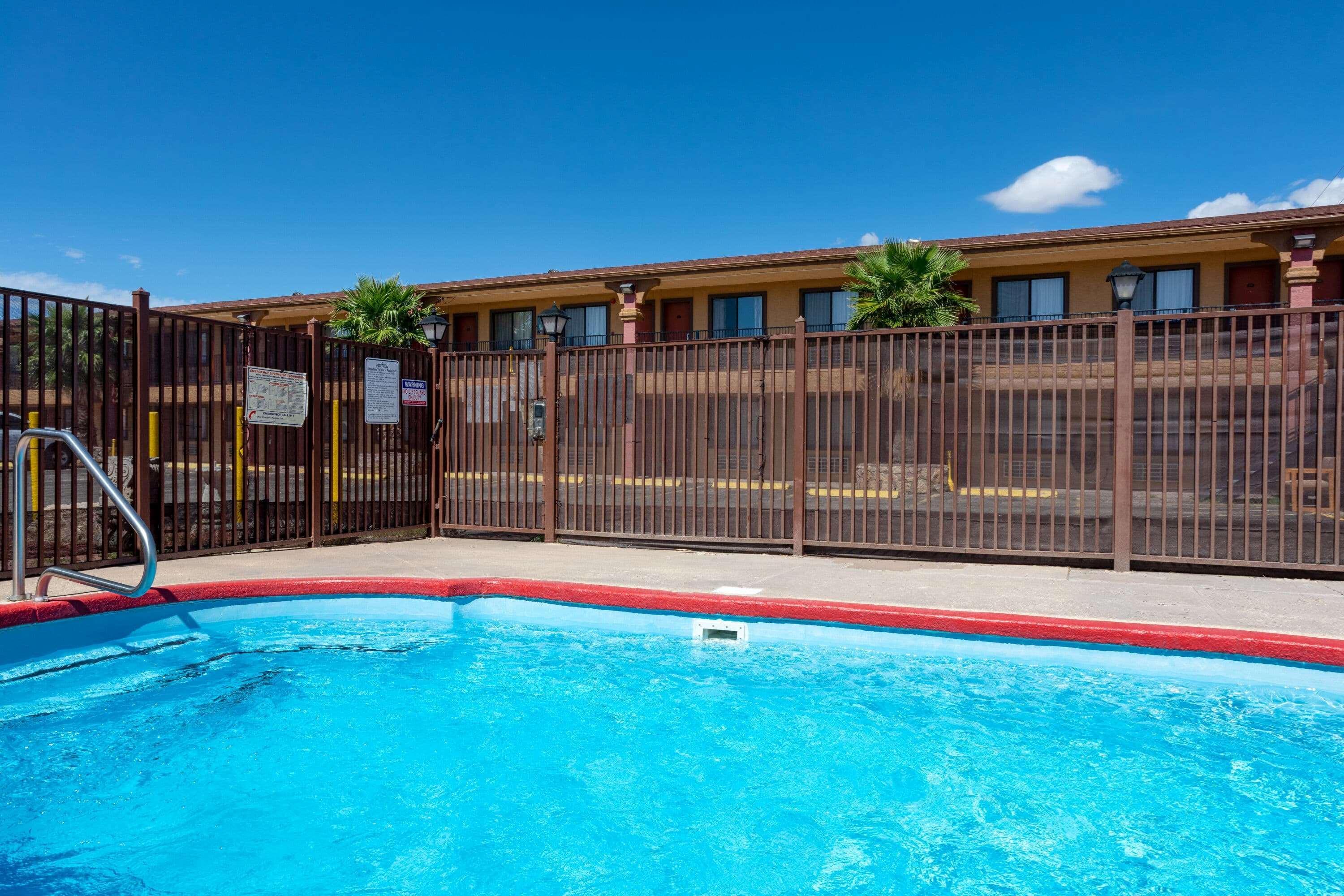 Days Inn By Wyndham Alamogordo White Sands Exterior foto