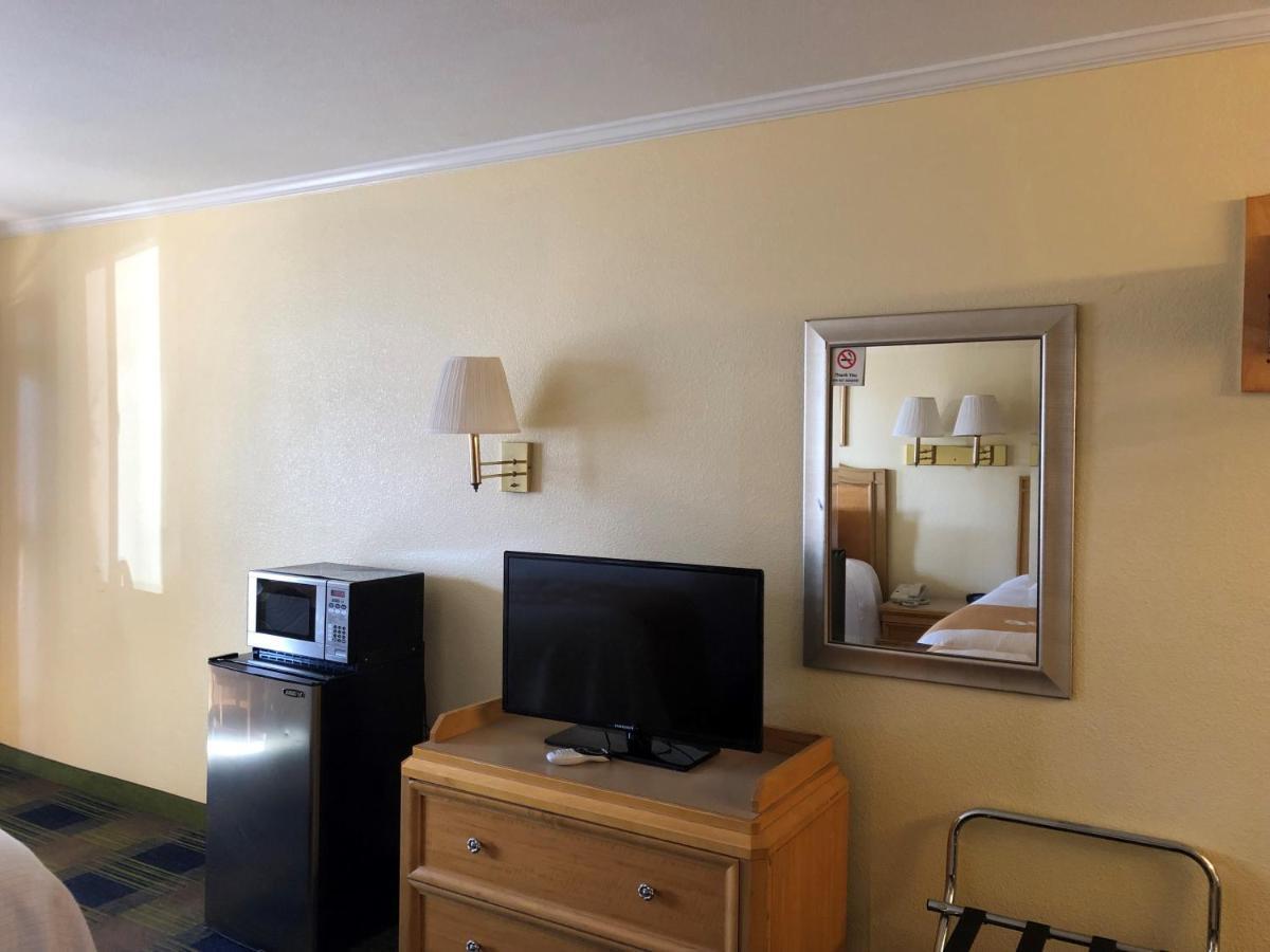 Days Inn By Wyndham Alamogordo White Sands Exterior foto
